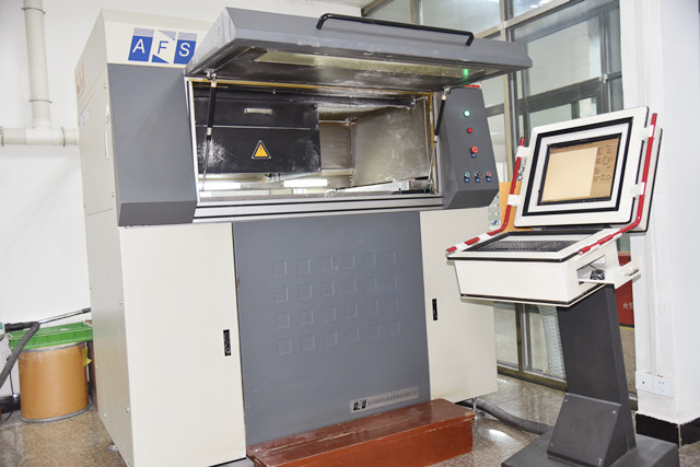 1625726908760555.jpg 1.快速原型成型機_副本.jpg